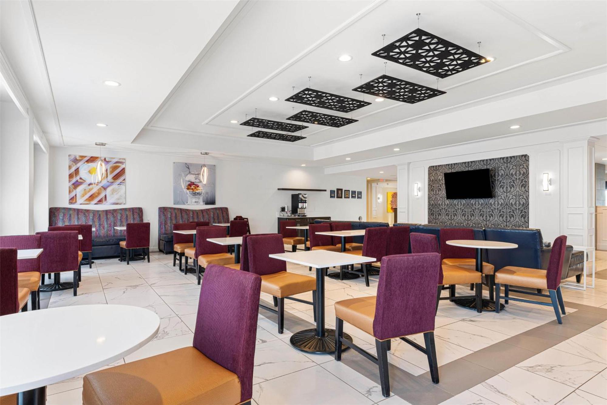 Best Western Plus New Richmond Inn&Suites Exterior foto